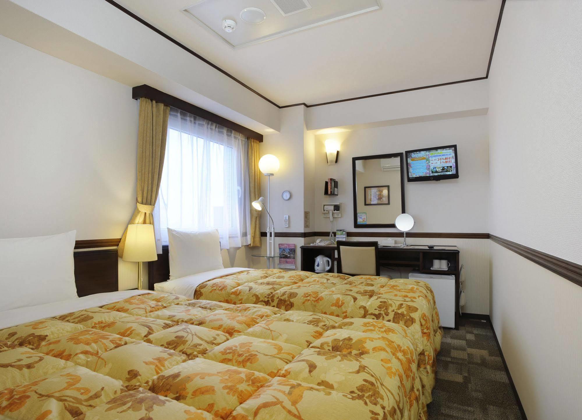 Toyoko Inn Saitama Shintoshin Exterior photo